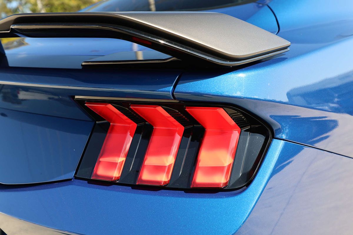 2024 Ford Mustang Dark Horse FO
