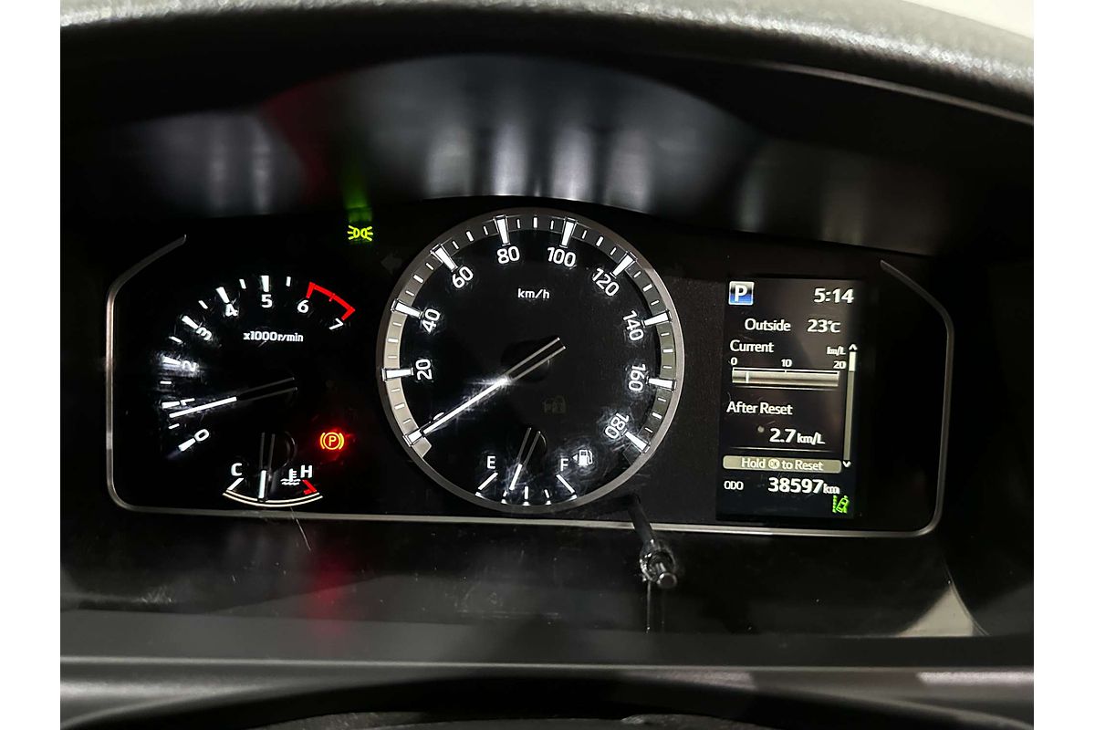 2021 Toyota Hiace TRH200V