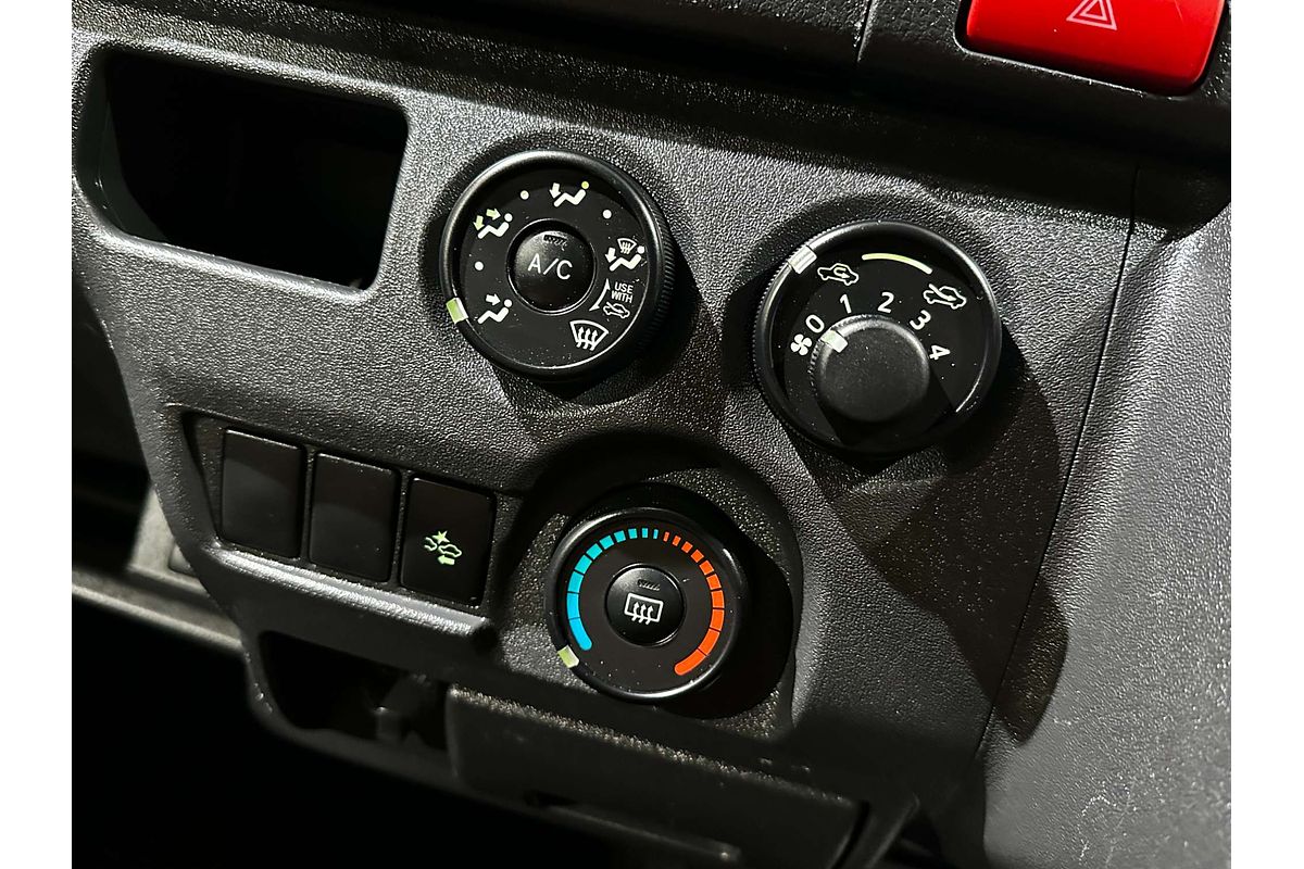 2021 Toyota Hiace TRH200V