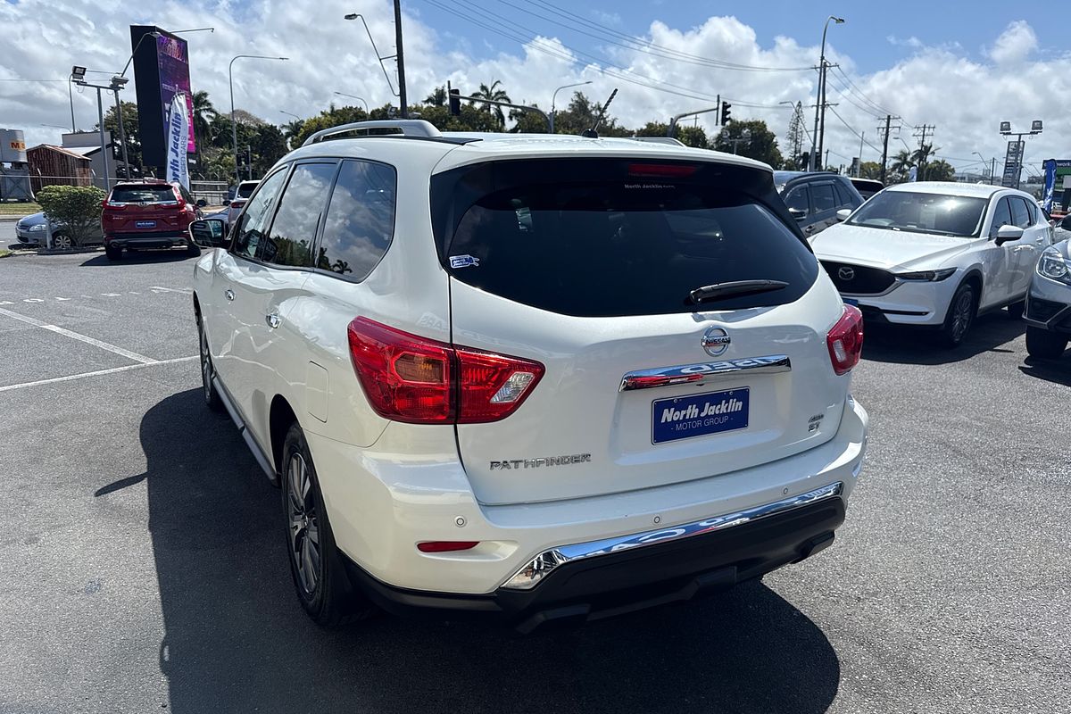 2017 Nissan Pathfinder ST R52 Series II