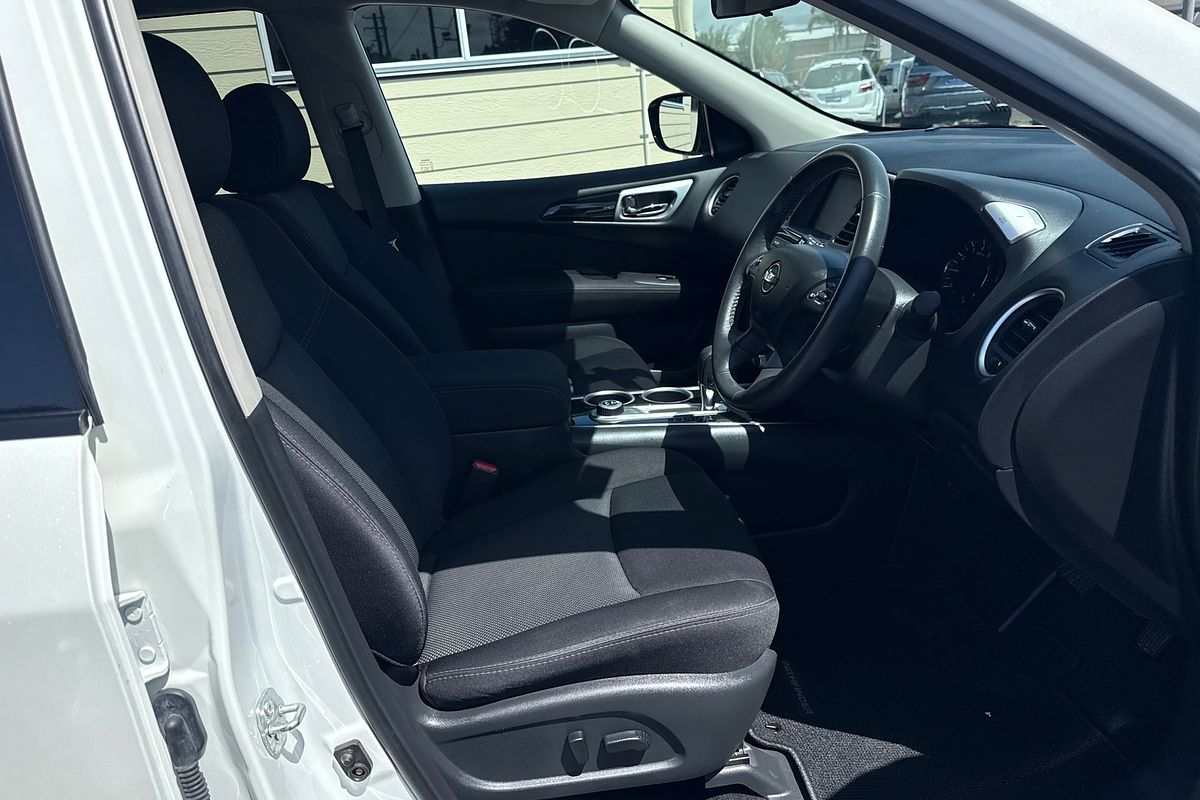 2017 Nissan Pathfinder ST R52 Series II