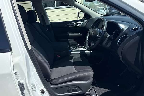 2017 Nissan Pathfinder ST R52 Series II
