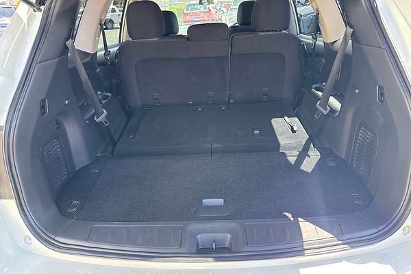 2017 Nissan Pathfinder ST R52 Series II