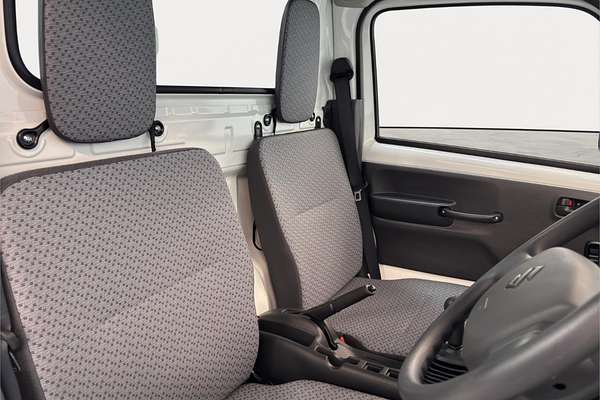 2024 Suzuki Carry KC 4WD