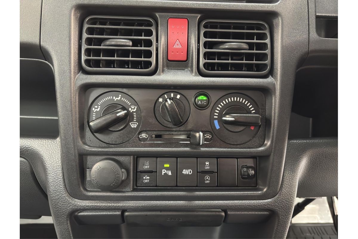 2024 Suzuki Carry KC 4WD