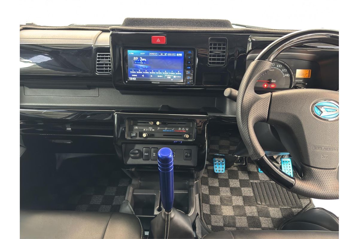 2016 Daihatsu Hijet Jumbo 4WD
