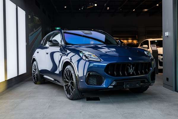 2025 Maserati Grecale Modena M182