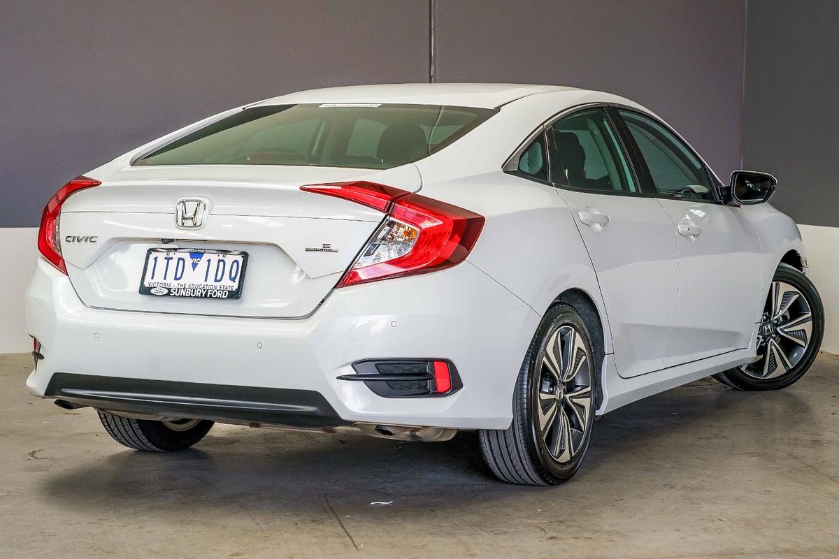 2020 Honda Civic VTi-L 10th Gen