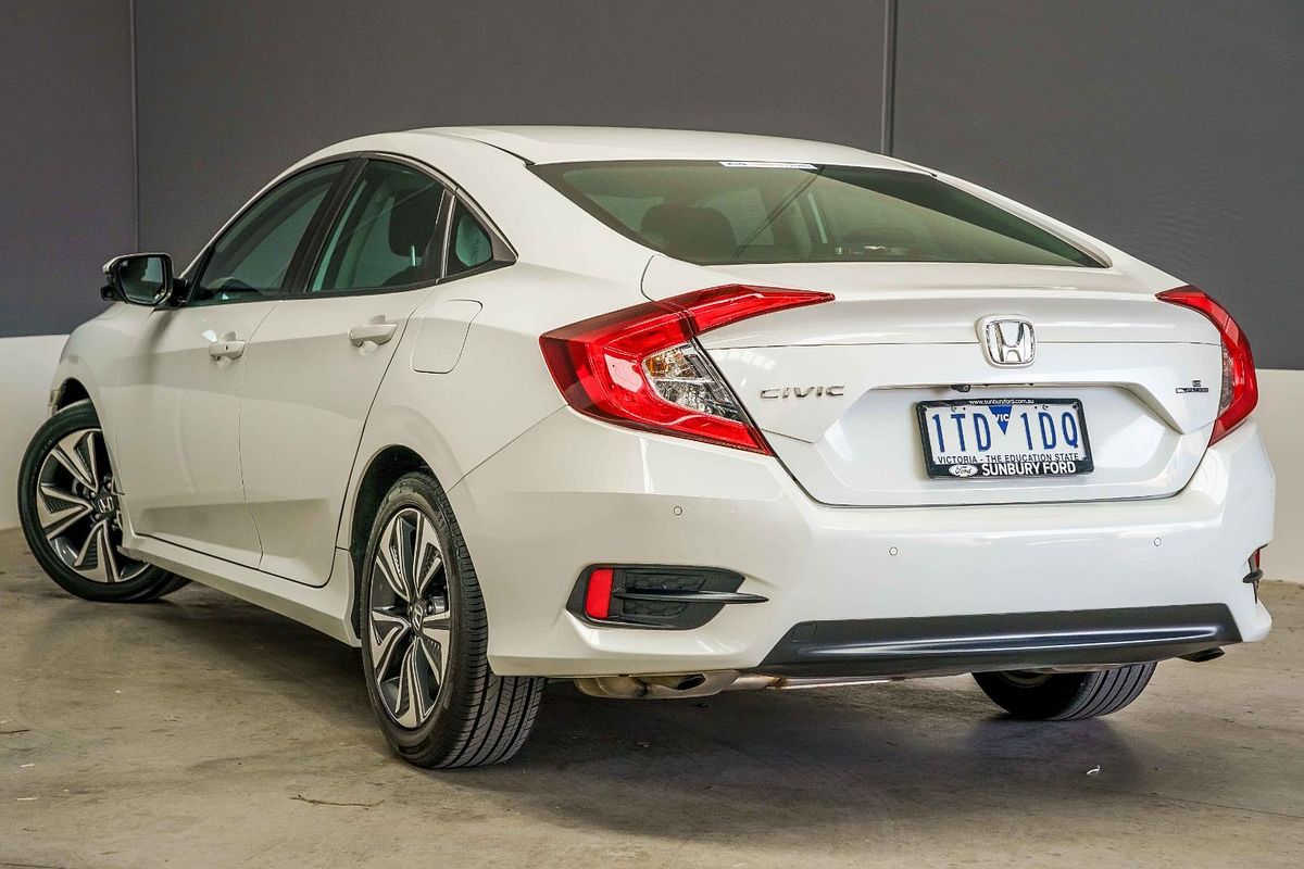 2020 Honda Civic VTi-L 10th Gen