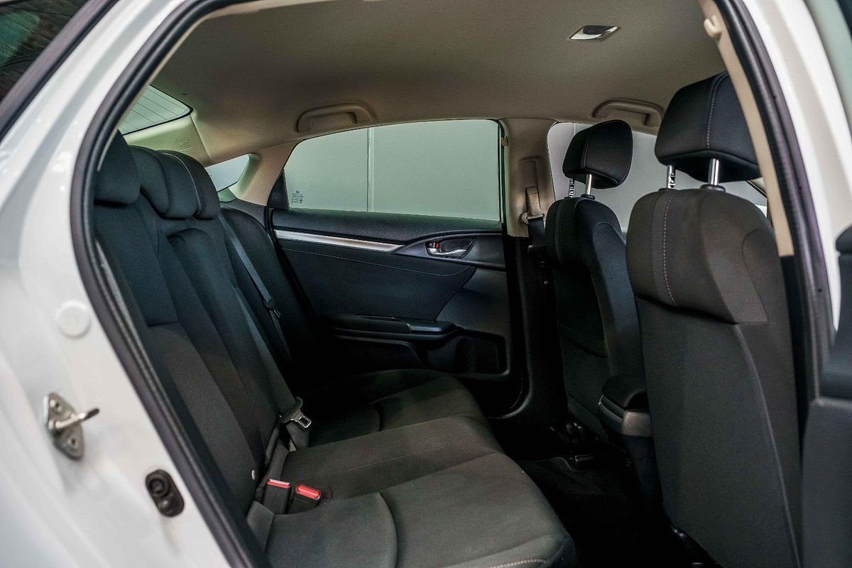 2020 Honda Civic VTi-L 10th Gen