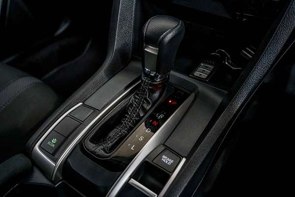 2020 Honda Civic VTi-L 10th Gen