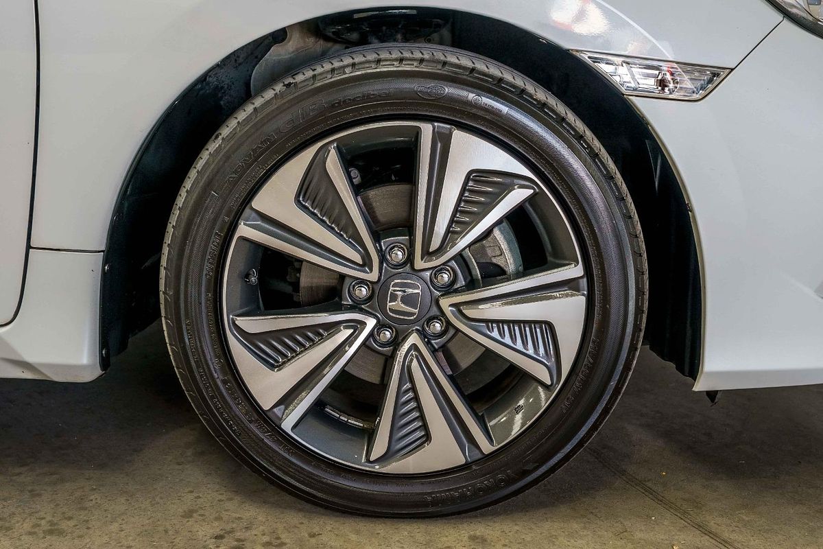 2020 Honda Civic VTi-L 10th Gen