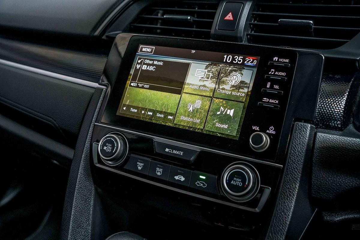 2020 Honda Civic VTi-L 10th Gen