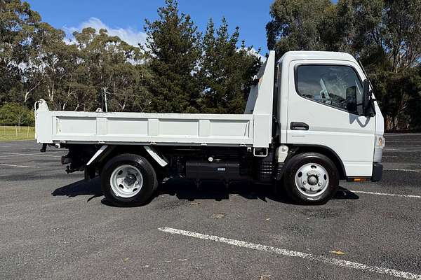 2023 Fuso Canter 615 SWB