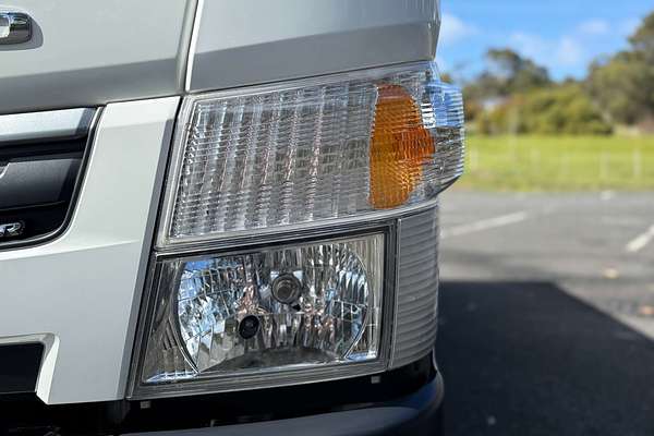2023 Fuso Canter 615 SWB
