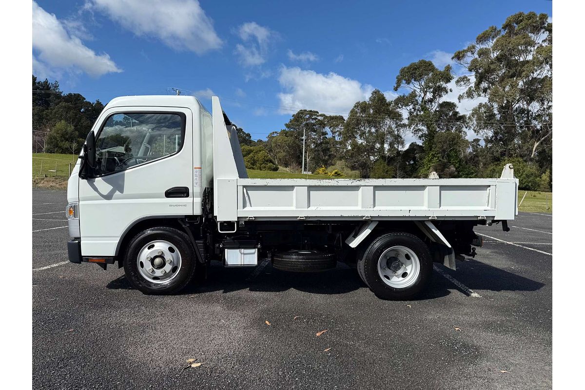 2023 Fuso Canter 615 SWB