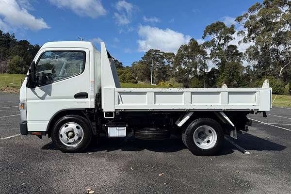2023 Fuso Canter 615 SWB