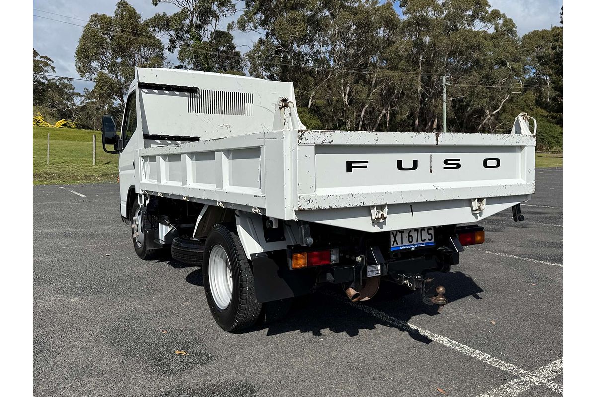 2023 Fuso Canter 615 SWB