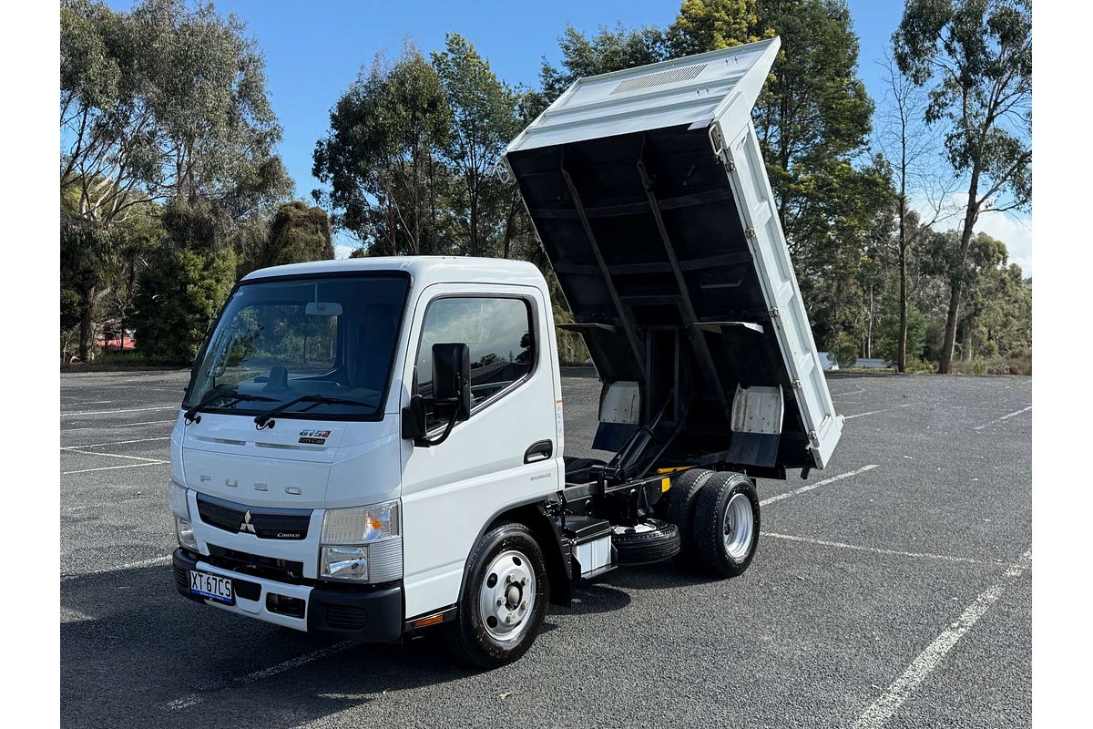 2023 Fuso Canter 615 SWB