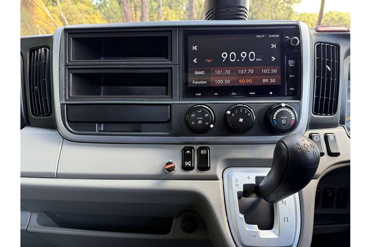 2023 Fuso Canter 615 SWB