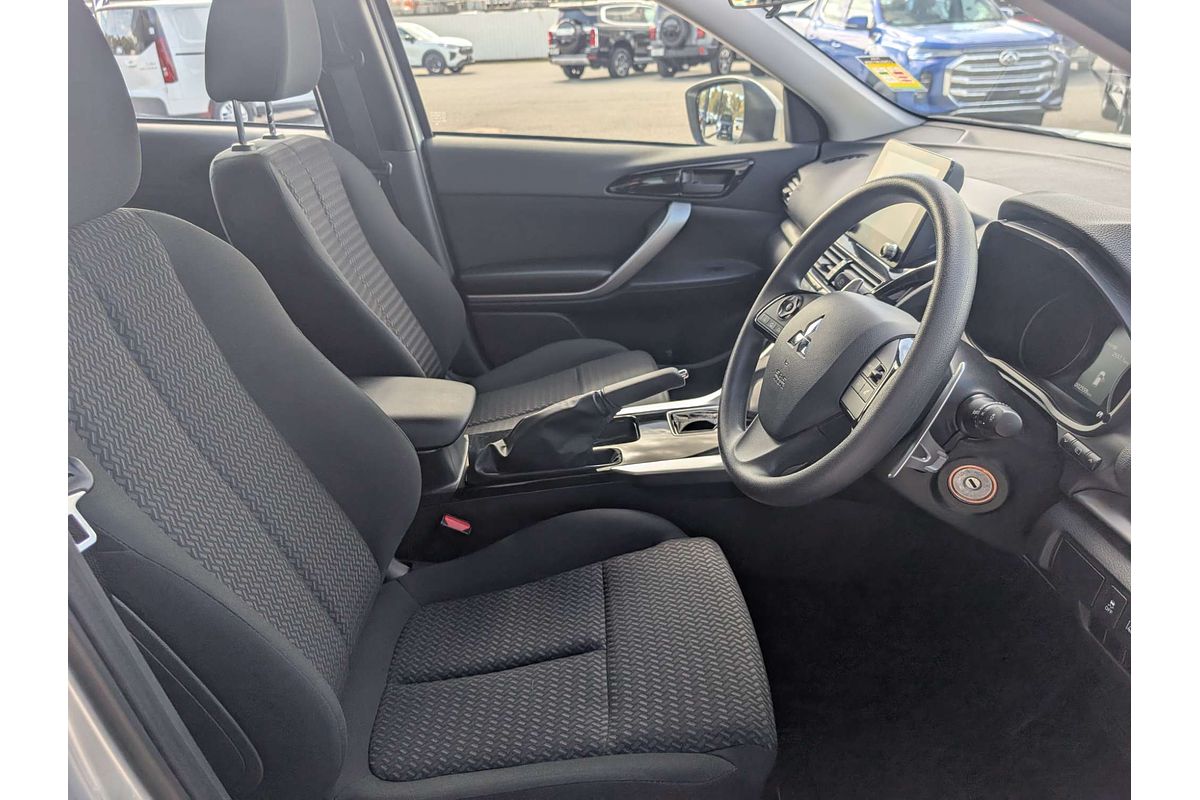 2024 Mitsubishi Eclipse Cross ES YB