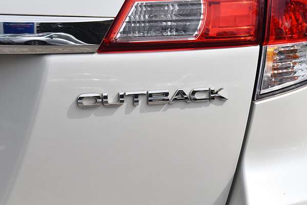 2013 Subaru Outback 2.5i 4GEN