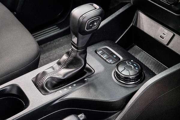 2024 Ford Ranger XL 4X4 2.0L