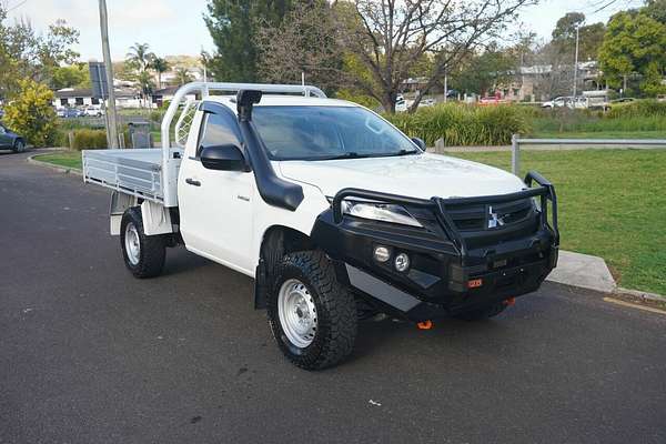 2021 Mitsubishi Triton GLX MR 4X4