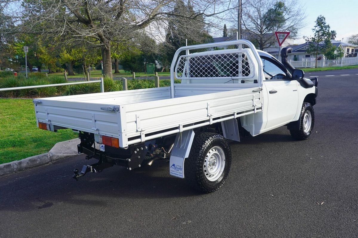 2021 Mitsubishi Triton GLX MR 4X4