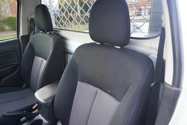 2021 Mitsubishi Triton GLX MR 4X4