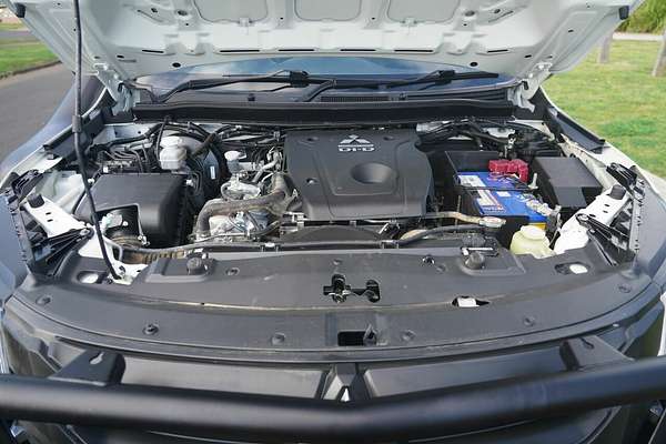 2021 Mitsubishi Triton GLX MR 4X4