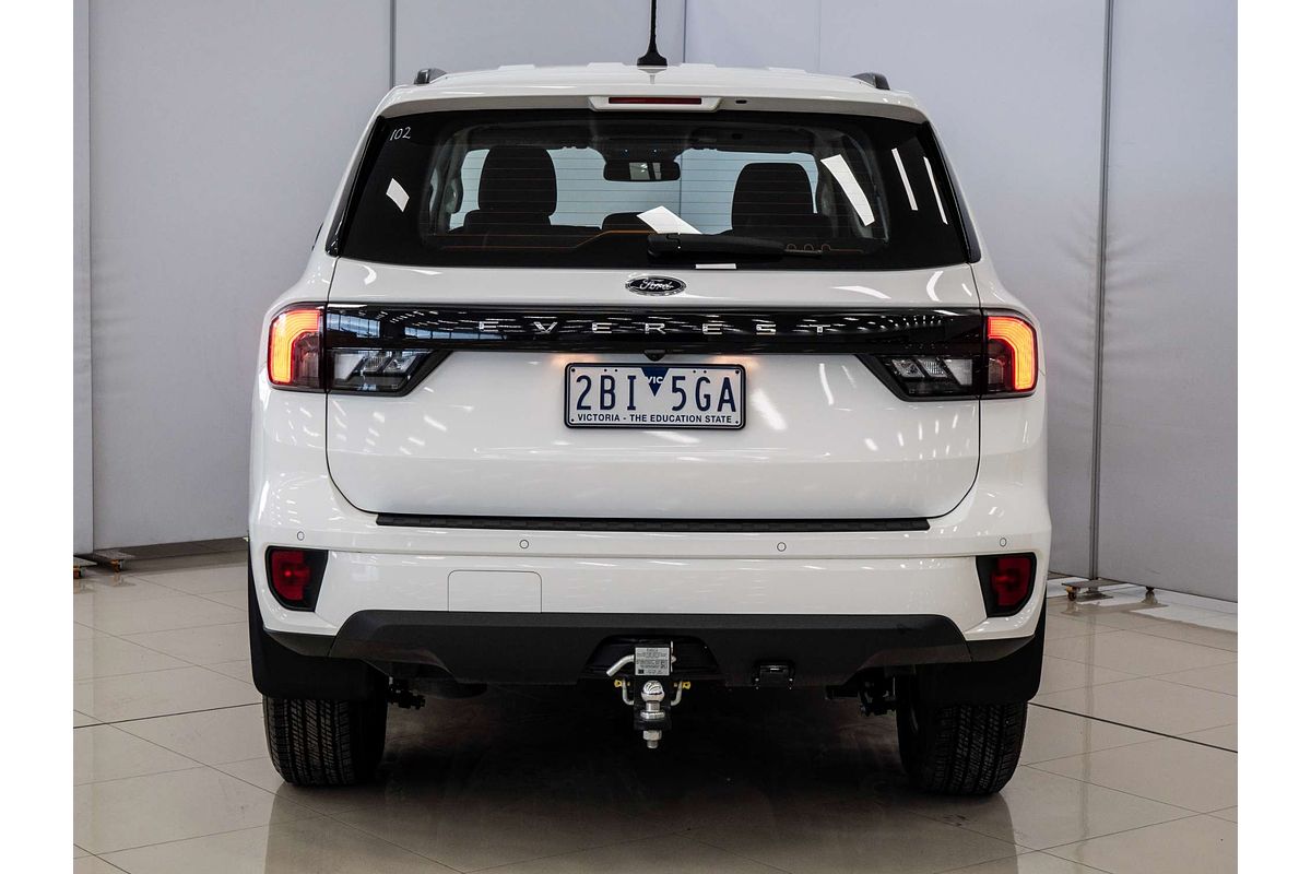 2024 Ford Everest Ambiente 2.0L
