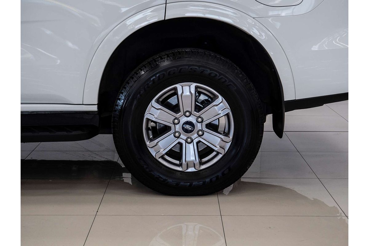 2024 Ford Everest Ambiente 2.0L