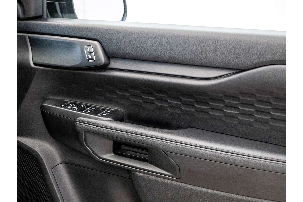 2024 Ford Everest Ambiente 2.0L