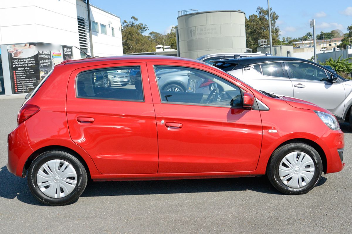 2019 Mitsubishi Mirage ES LA