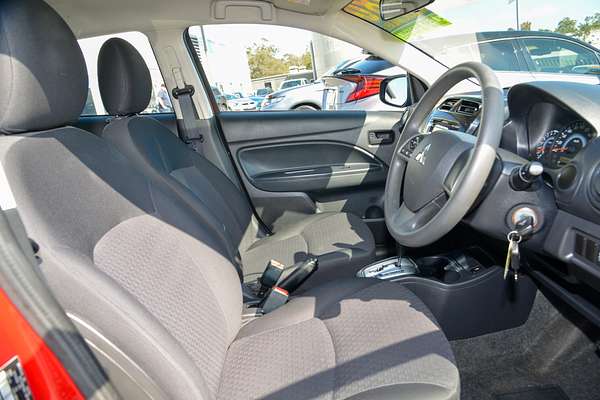 2019 Mitsubishi Mirage ES LA