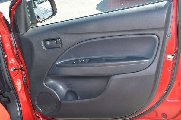 2019 Mitsubishi Mirage ES LA