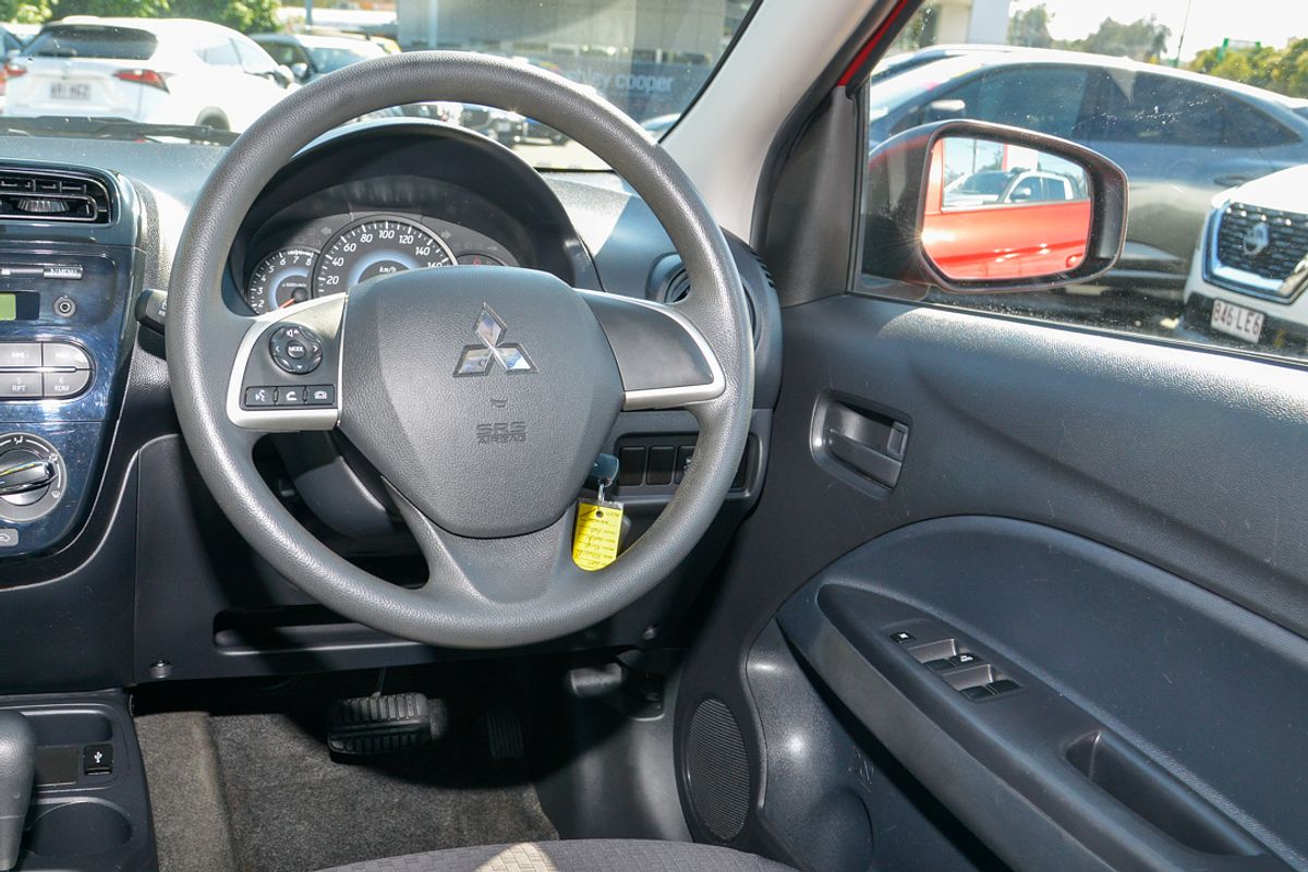 2019 Mitsubishi Mirage ES LA