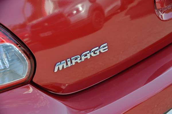 2019 Mitsubishi Mirage ES LA