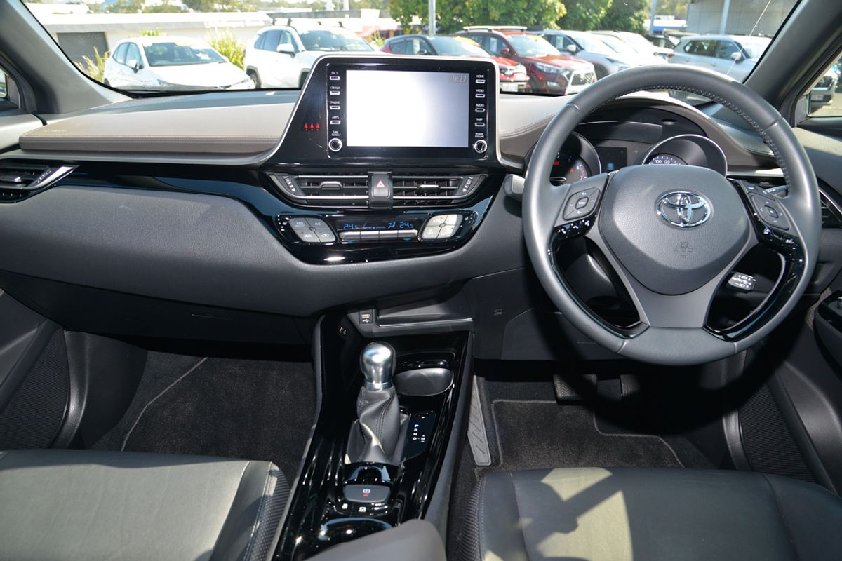 2022 Toyota C-HR Koba NGX10R