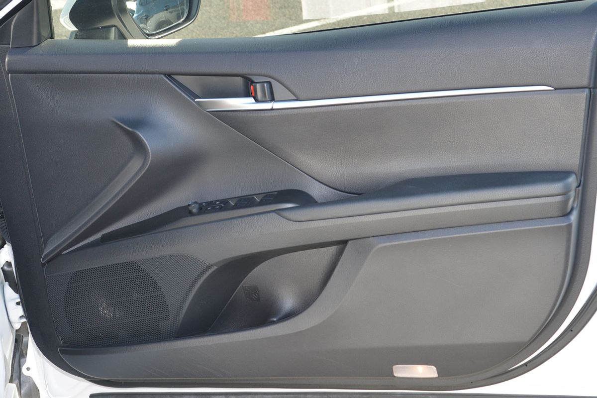 2022 Toyota Camry Ascent Sport AXVH70R