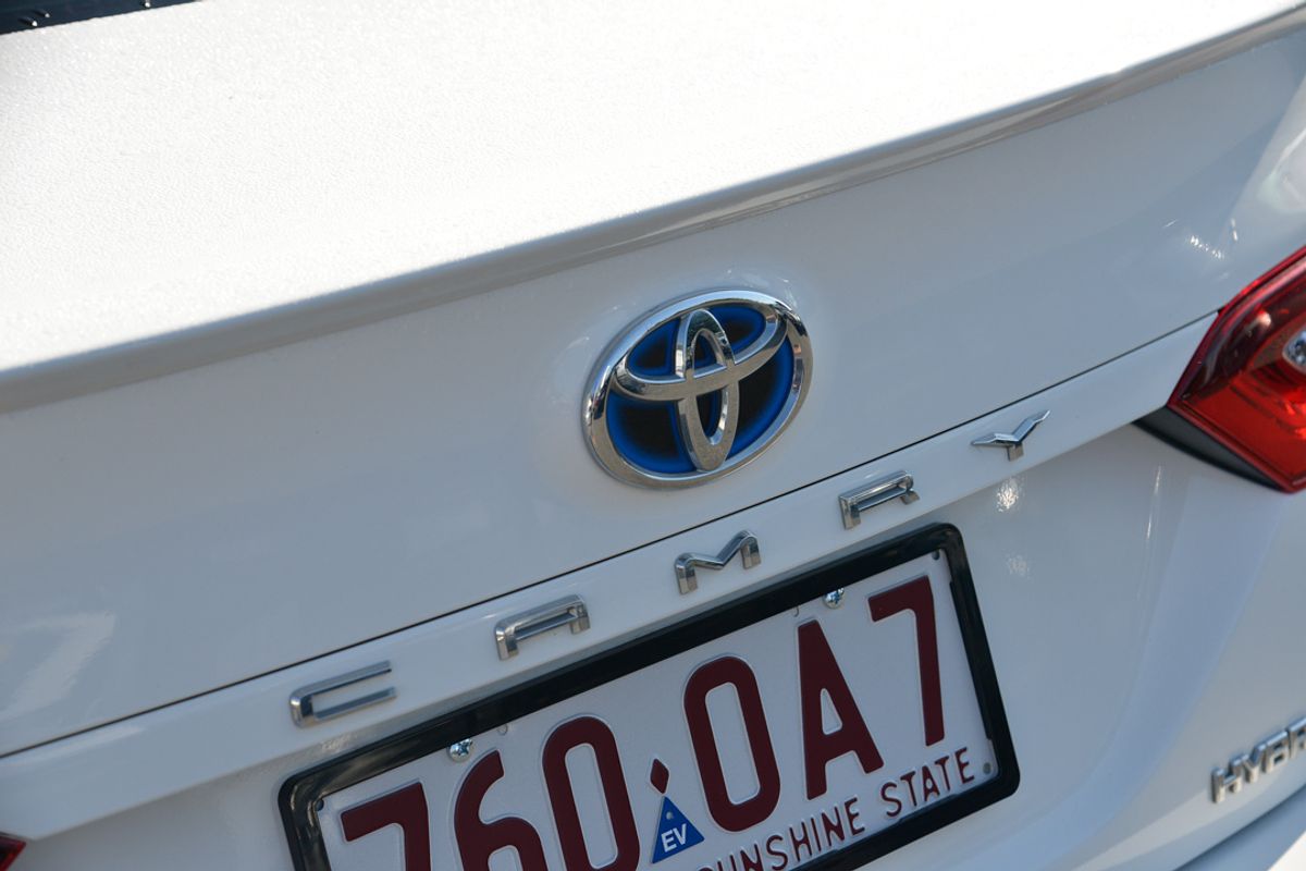 2022 Toyota Camry Ascent Sport AXVH70R