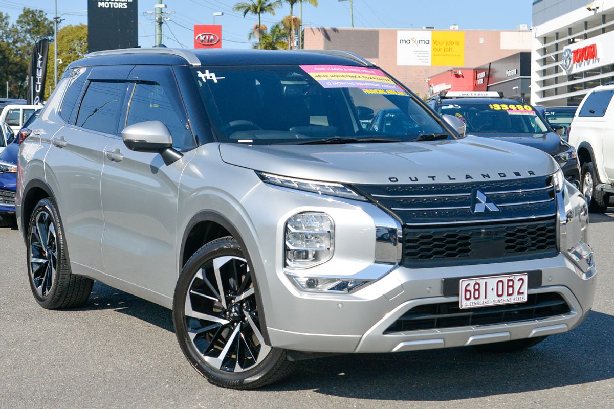 2023 Mitsubishi Outlander Exceed Tourer ZM