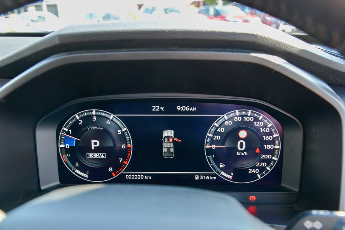 2023 Mitsubishi Outlander Exceed Tourer ZM