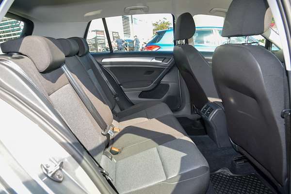 2017 Volkswagen Golf 92TSI 7