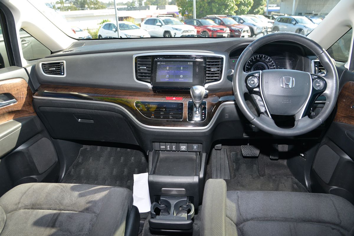2017 Honda Odyssey VTi 5th Gen