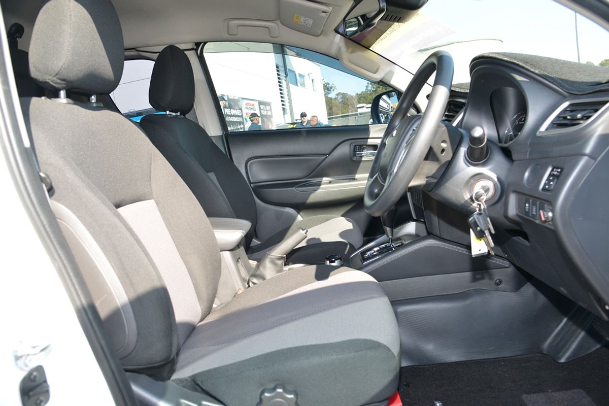 2021 Mitsubishi Triton GLX+ MR 4X4