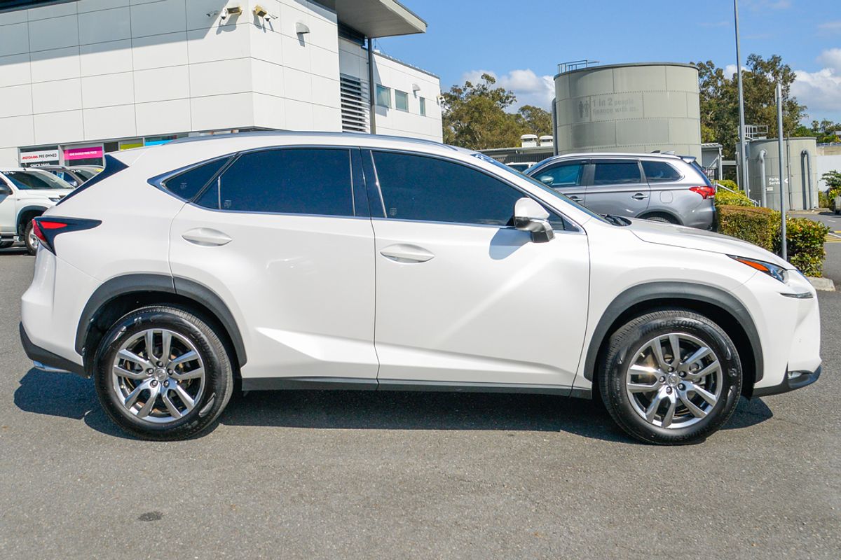 2017 Lexus NX NX200t Luxury AGZ15R