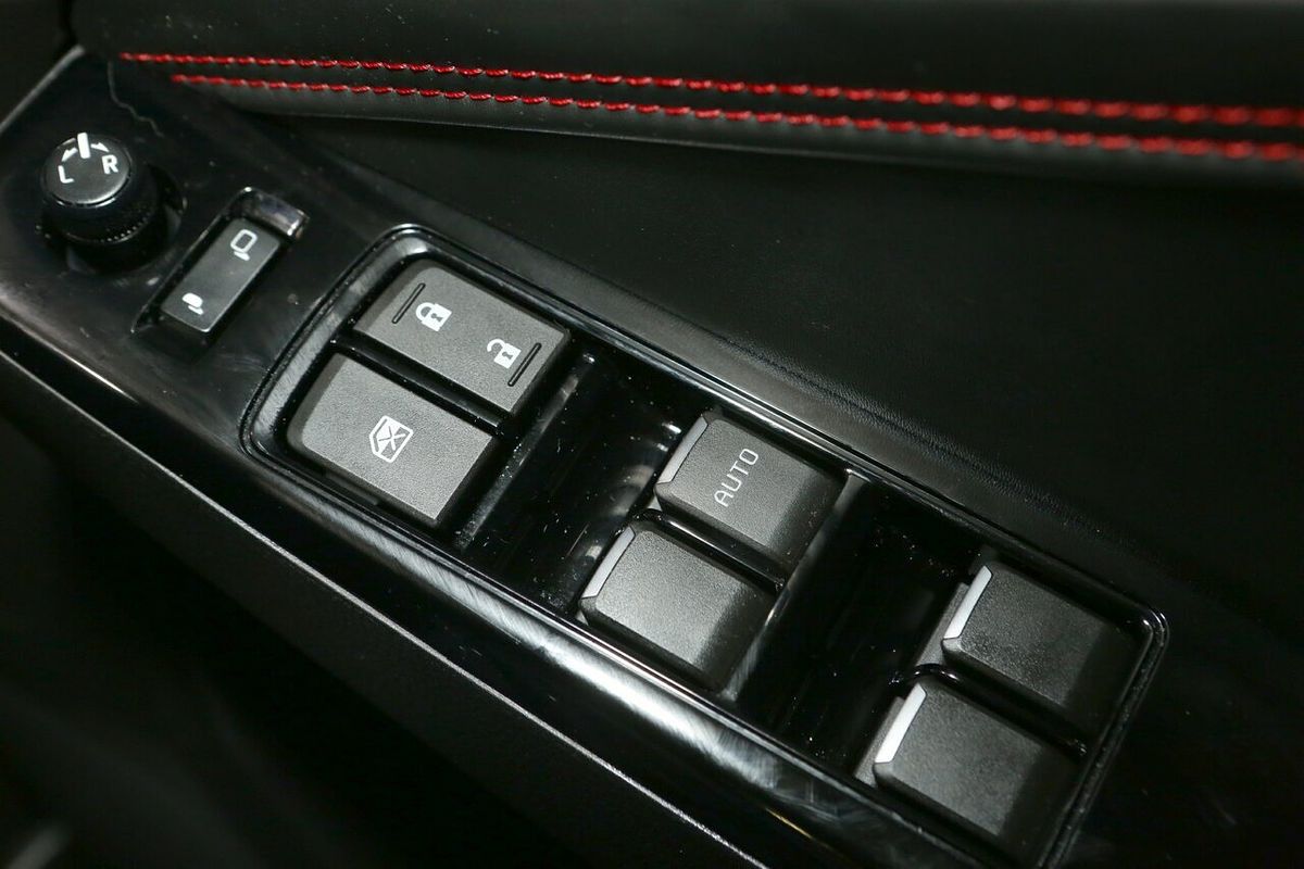 2023 Isuzu D-MAX X-TERRAIN 4X4