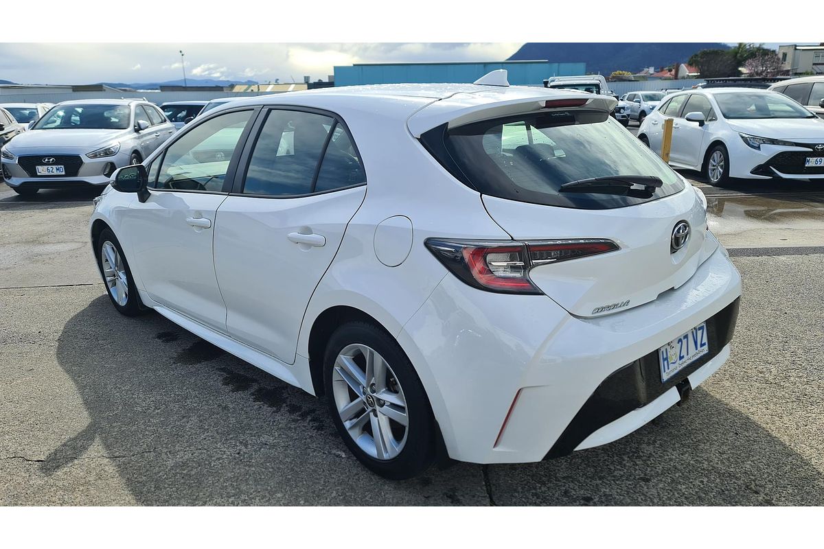 2018 Toyota Corolla Ascent Sport MZEA12R